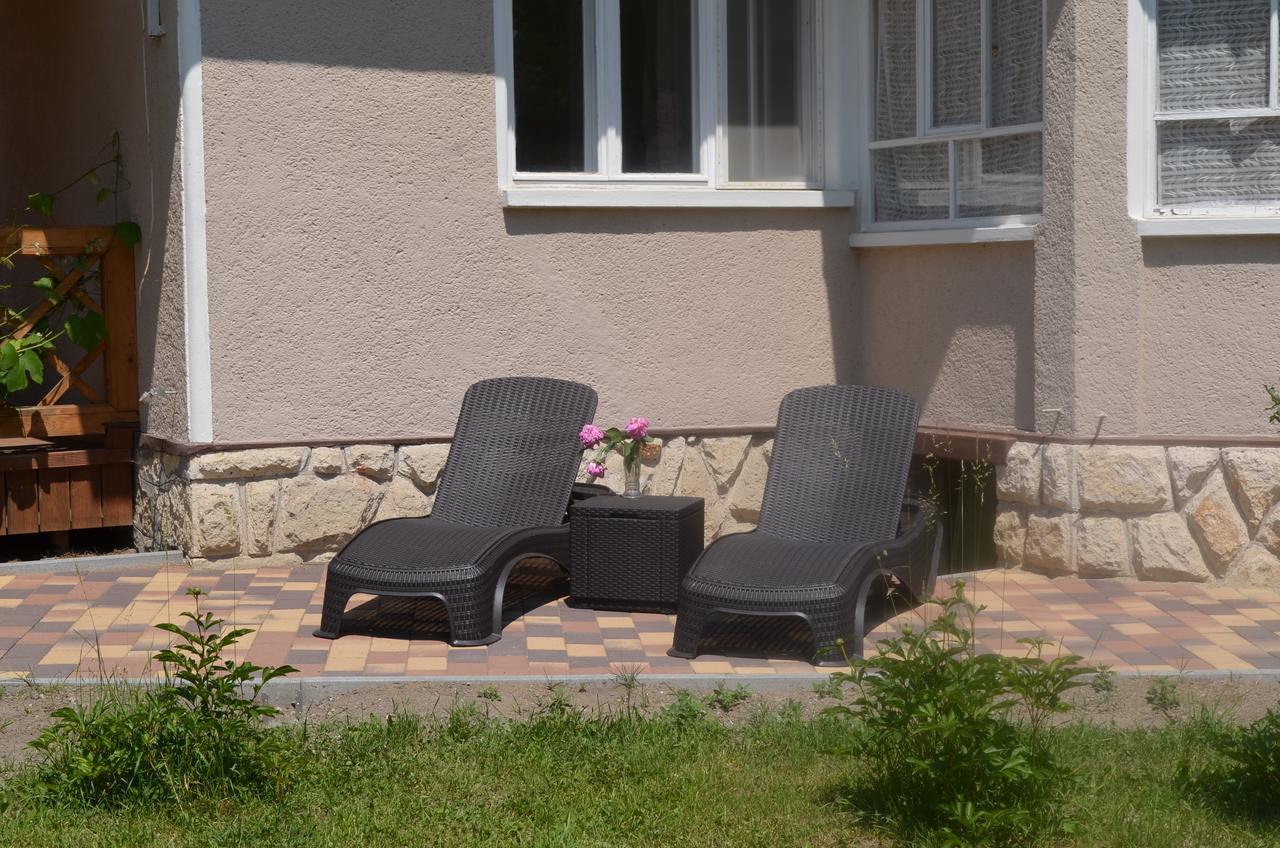 Oeroemvoelgy Vendeghaz Hotel Bozsva Bagian luar foto